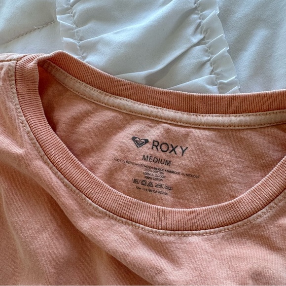 Roxy tee - Picture 3 of 3
